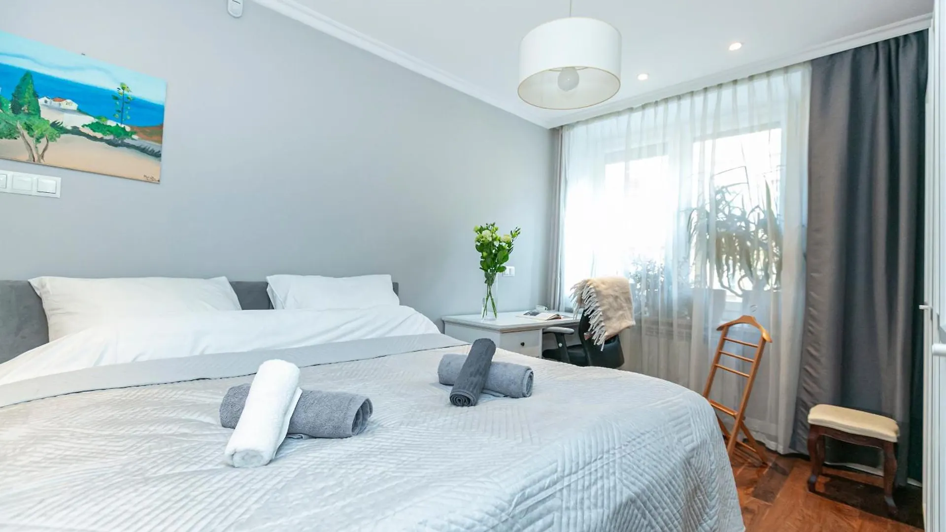 Apartment Wilcza 10 - Bezplatny Parking - Free Parking - Better Rental Warsaw