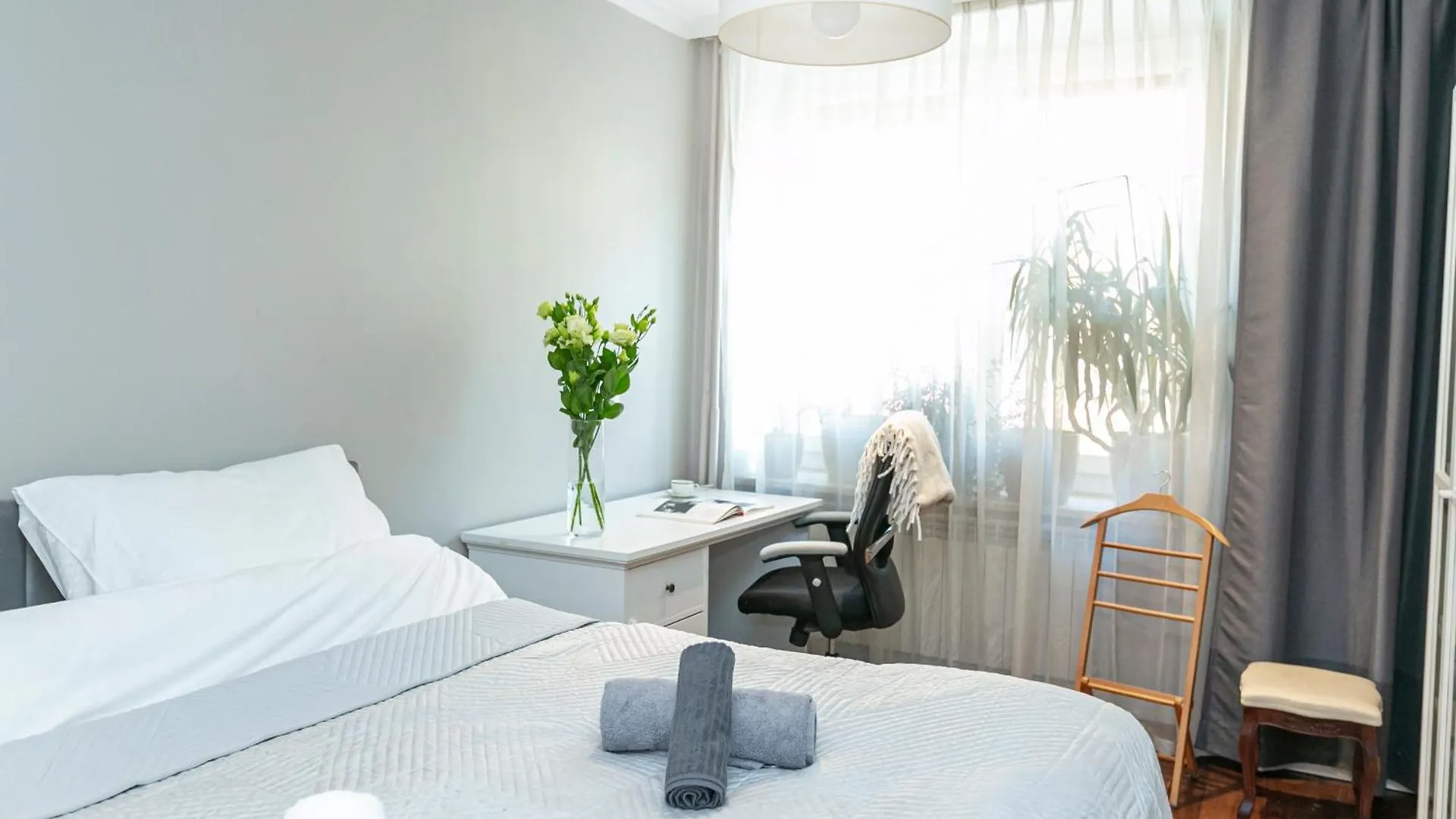 Apartment Wilcza 10 - Bezplatny Parking - Free Parking - Better Rental Warsaw