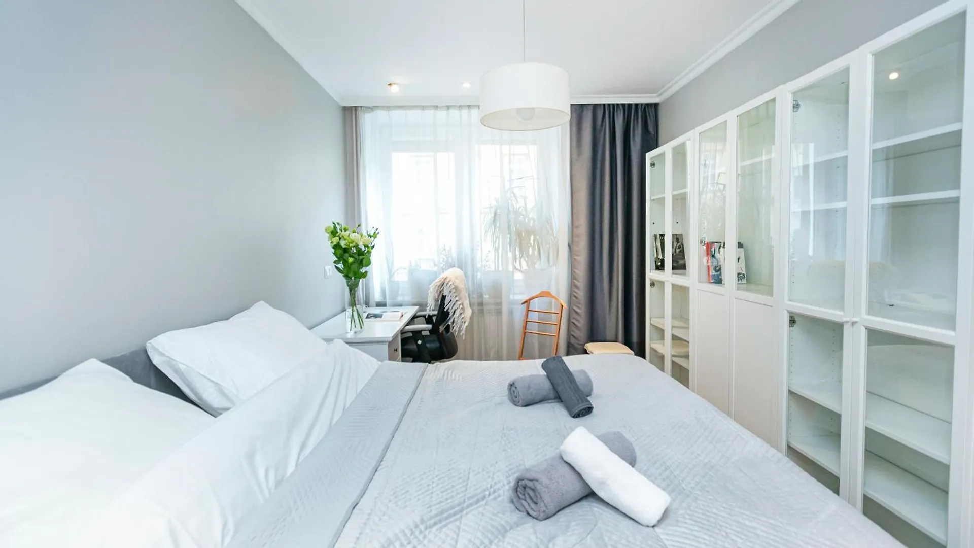Wilcza 10 - Bezplatny Parking - Free Parking - Better Rental Warsaw 0*,